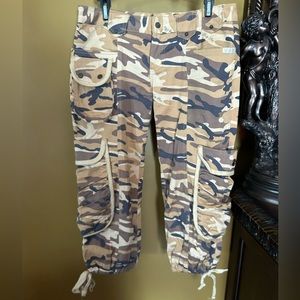 EUC Baby Path Cargos Capri